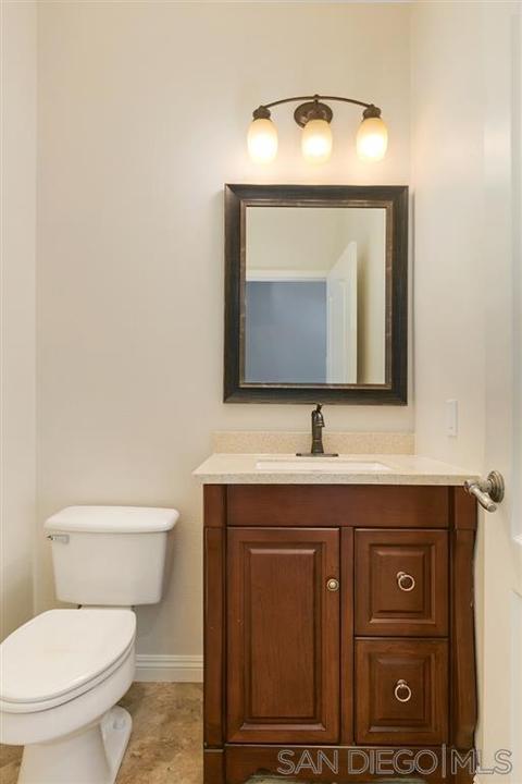 605 Venetia Way, Oceanside, CA 92057 photo 12