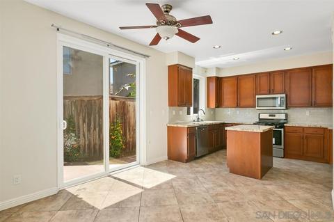605 Venetia Way, Oceanside, CA 92057 photo 8
