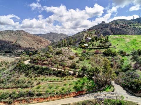 1931 Willow Glen Rd, Fallbrook, CA 92028 photo 2
