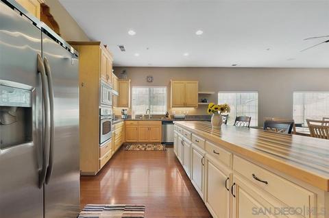 8807 Diamondback Dr, Santee, CA 92071 photo 5