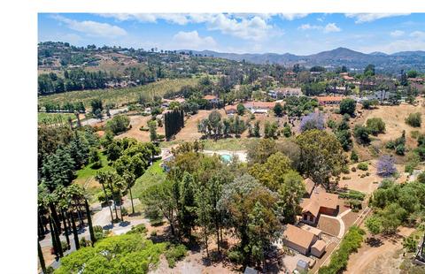 13432 San Pasqual Rd, Escondido, CA 92025 photo 1