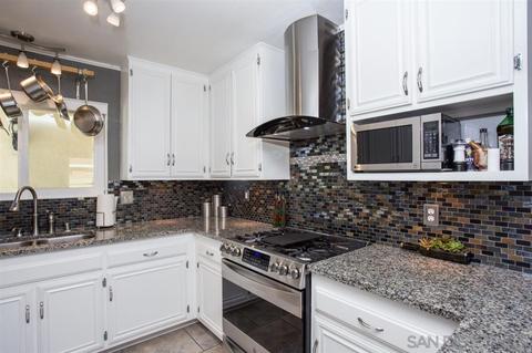 3984 Shenandoah Dr, Oceanside, CA 92056 photo 5