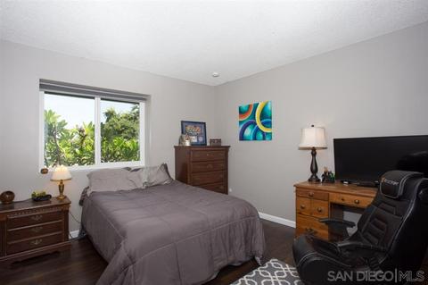 3984 Shenandoah Dr, Oceanside, CA 92056 photo 19