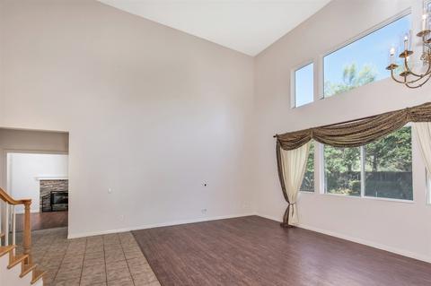 2105 Castlebay, Fallbrook, CA 92028 photo 6