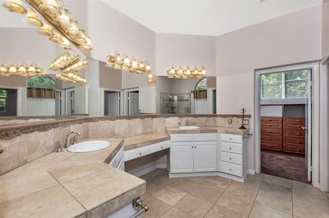 2105 Castlebay, Fallbrook, CA 92028 photo 15