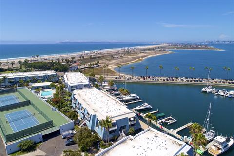 67 Montego Ct, Coronado, CA 92118 photo 4