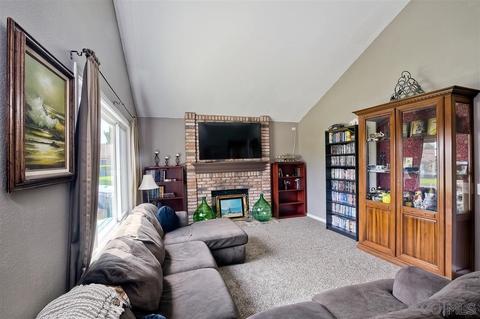 11562 Caminito Rio, Lakeside, CA 92040 photo 3
