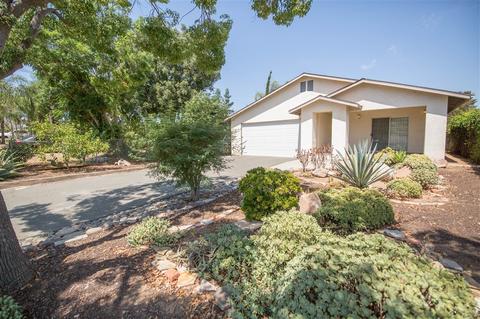 315 Markell Ln, Fallbrook, CA 92028 photo 1