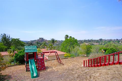 2674 Clearcrest Ln, Fallbrook, CA 92028 photo 25