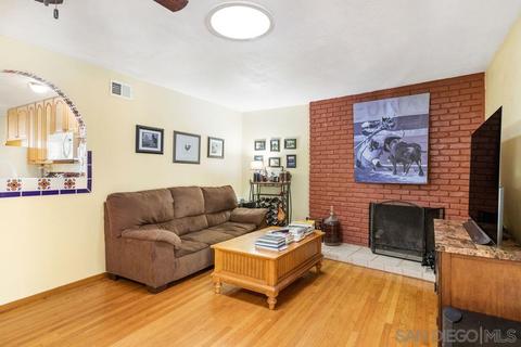 82 E Whitney St, Chula Vista, CA 91910 photo 5