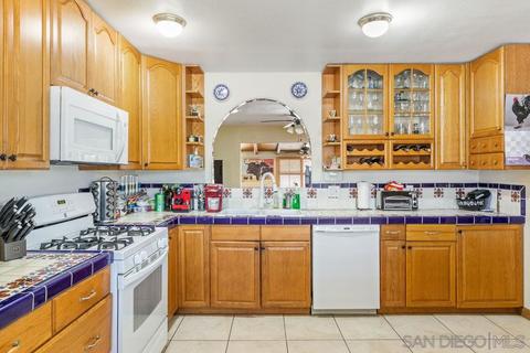 82 E Whitney St, Chula Vista, CA 91910 photo 16