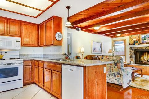 5264 Mandarin Dr, Oceanside, CA 92056 photo 9