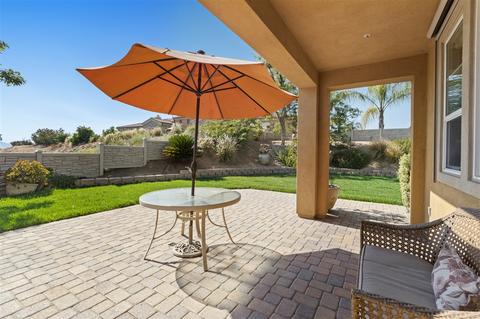 2811 Windstone Gln, Escondido, CA 92027 photo 8