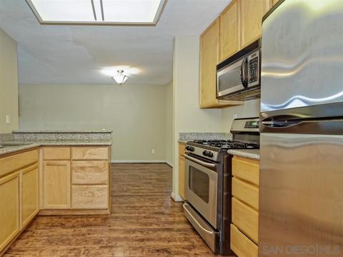1951 Ruby Rd, Escondido, CA 92026 photo 12
