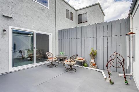 9411 Carlton Oaks Dr UNIT C, Santee, CA 92071 photo 20