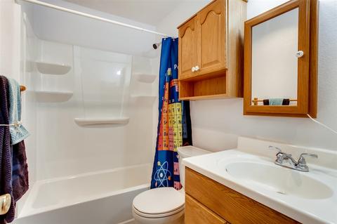 9411 Carlton Oaks Dr UNIT C, Santee, CA 92071 photo 15