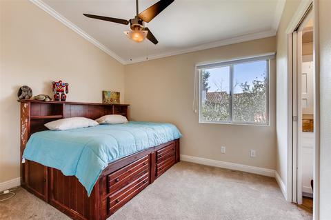 5277 Rosewood Dr, Oceanside, CA 92056 photo 18