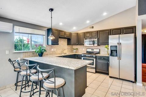 700 E Washington, Escondido, CA 92025 photo 2