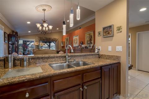 809 Ridgewater Dr, Chula Vista, CA 91913 photo 5