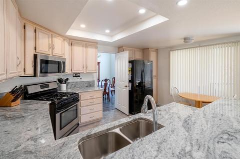 14253 Legacy Ln, El Cajon, CA 92021 photo 11