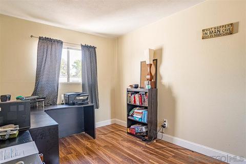 9401 Carlton Oaks Dr #B, Santee, CA 92071 photo 15