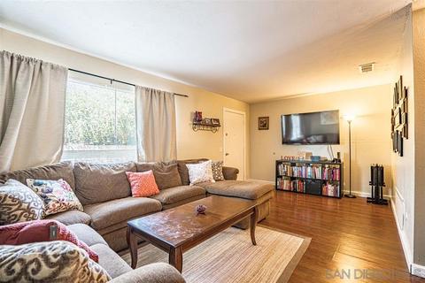 9401 Carlton Oaks Dr #B, Santee, CA 92071 photo 4
