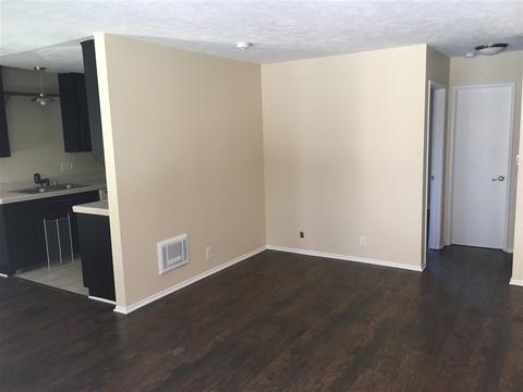 601 S Tremont St #B, Oceanside, CA 92054 photo 8