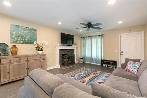13369 Silver Lk, Poway, CA 92064 photo 2