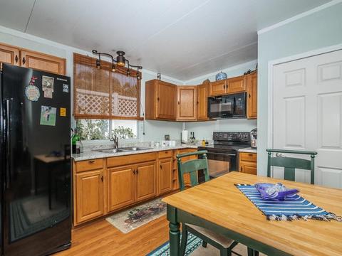 1624 Wagon Wheel Dr, Oceanside, CA 92057 photo 21