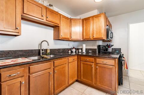 8750-52 Valencia St, Spring Valley, CA 91977 photo 12