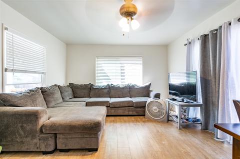 8750-52 Valencia St, Spring Valley, CA 91977 photo 9