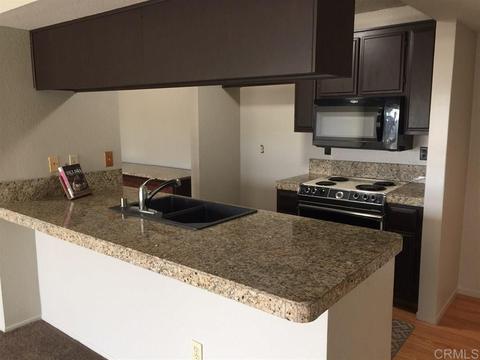 31940 Del Cielo Este #A5, Bonsall, CA 92003 photo 4