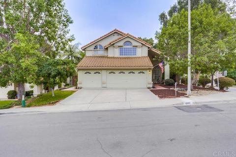 1007 Felicidad, Fallbrook, CA 92028 photo 2