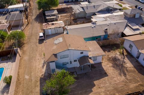 684 W Heil, El Centro, CA 92243 photo 24