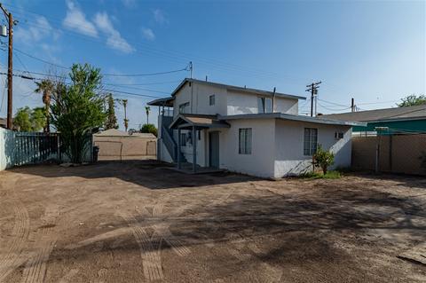 684 W Heil, El Centro, CA 92243 photo 23