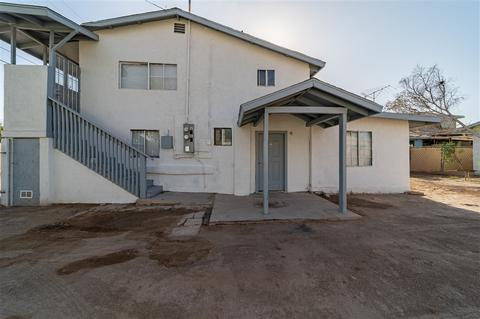 684 W Heil, El Centro, CA 92243 photo 22