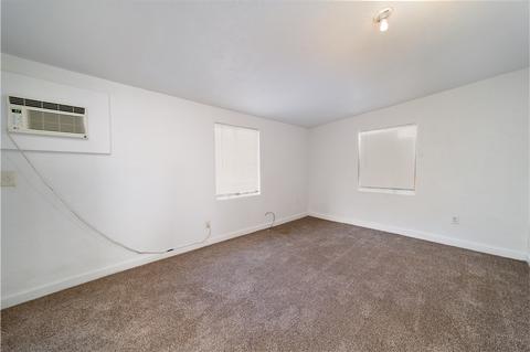 684 W Heil, El Centro, CA 92243 photo 18