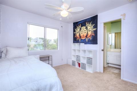 1779 Avenida Segovia, Oceanside, CA 92056 photo 18