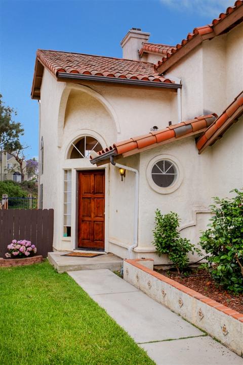 1779 Avenida Segovia, Oceanside, CA 92056 photo 3