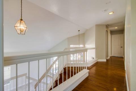 335 Springtree Pl, Escondido, CA 92026 photo 4