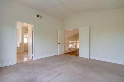 335 Springtree Pl, Escondido, CA 92026 photo 8