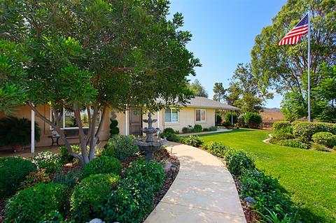 675 Etcheverry St, Ramona, CA 92065 photo 1