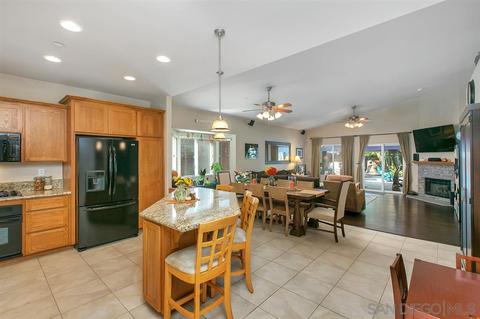 8506 Rhone Rd, Santee, CA 92071 photo 3