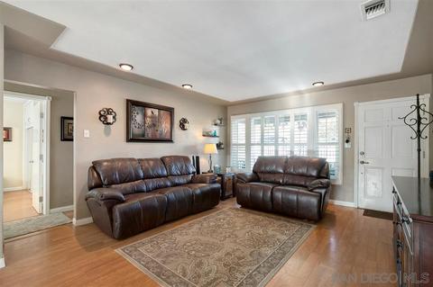 5538 Lesa Rd, La Mesa, CA 91942 photo 3