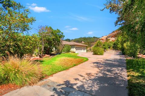 16698 Granite Dr, Ramona, CA 92065 photo 2
