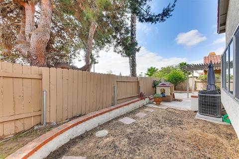 1536 Madrid, Vista, CA 92081 photo 23
