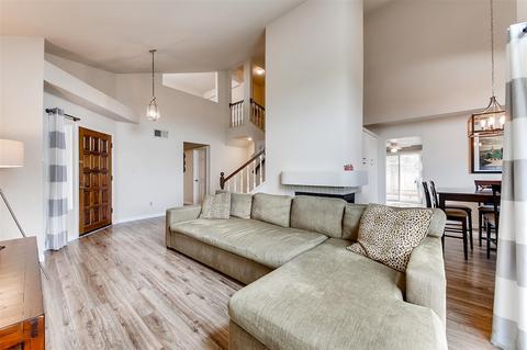 1536 Madrid, Vista, CA 92081 photo 5