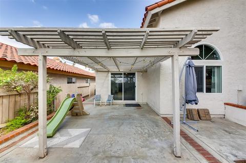 1536 Madrid, Vista, CA 92081 photo 22