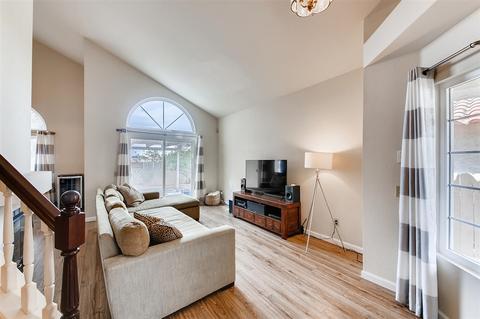 1536 Madrid, Vista, CA 92081 photo 6