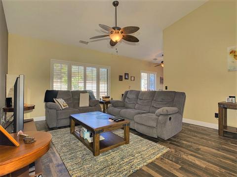 2172 John Dewitt Pl, Alpine, CA 91901 photo 8